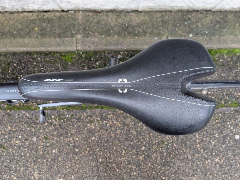Used Trek Domane 5.9 Compact 2014 2014 Road & Gravel, Black — image 10 of 17