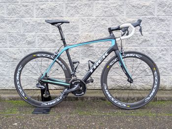 Used Trek Domane 5.9 Compact 2014 2014 Road & Gravel, Black — image 1 of 17