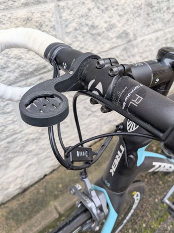 Used Trek Domane 5.9 Compact 2014 2014 Road & Gravel, Black — image 13 of 17