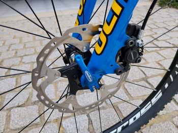 Used Cannondale 2000 Jekyll 2000 Mountainbike, Blue — image 4 of 8