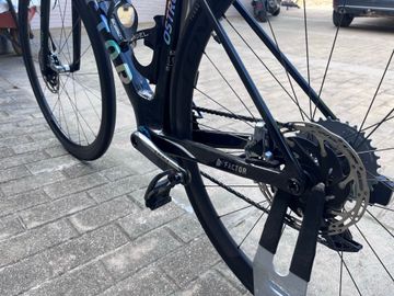 Factor Ostro SRAM Red eTap AXS 2024 Road & Gravel d'occasion — image 11 sur 11