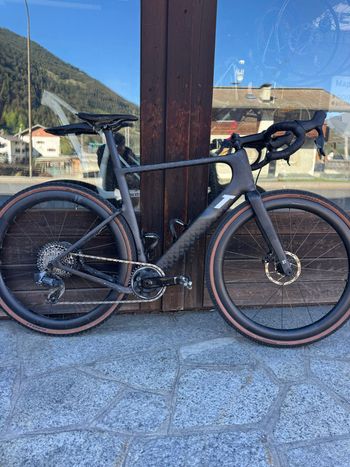 3T, Exploro SRAM Rival eTap AXS