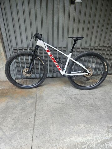 Used Trek X-Caliber 8 2023 2023 MTB