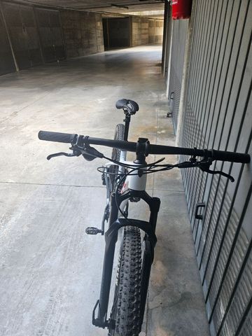 Tweedehands Trek X-Caliber 8 2023 2023 Mountainbike — afbeelding 3 van 5