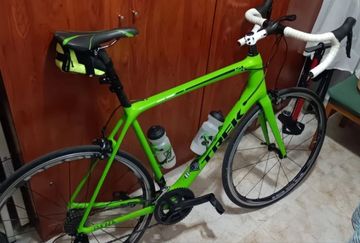 Used Trek Émonda SL 5 2016 2016 Road & Gravel, Green — image 1 of 3