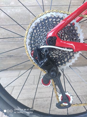 Focus RAVEN MAX Team 2018 2018 Mountainbike de segunda mano, Rojo — imagen 8 de 9