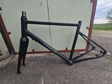 Použité TRIBAN RC500 2020 Frameset 2020 Road & Gravel