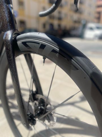 Used Giant Propel SRAM Force eTap AXS 2027 Road & Gravel, Black — image 3 of 7