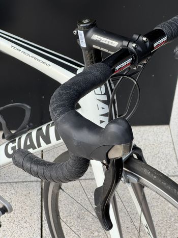 Used Giant Tcr Shimano Ultegra 2011 Road & Gravel — image 6 of 10