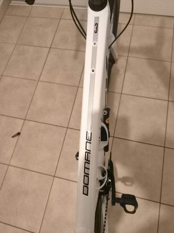 Used Trek Trek Domane Al 3 2024 Road & Gravel — image 13 of 17