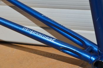 Used Famina Vintage Famina Professional Road Bike Frame And Fork Made From Columbus Aelle Steel Tubing. Frameset 1979 Road & Gravel, Blue — image 11 of 37