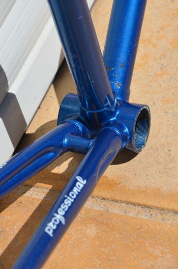 Used Famina Vintage Famina Professional Road Bike Frame And Fork Made From Columbus Aelle Steel Tubing. Frameset 1979 Road & Gravel, Blue — image 16 of 37