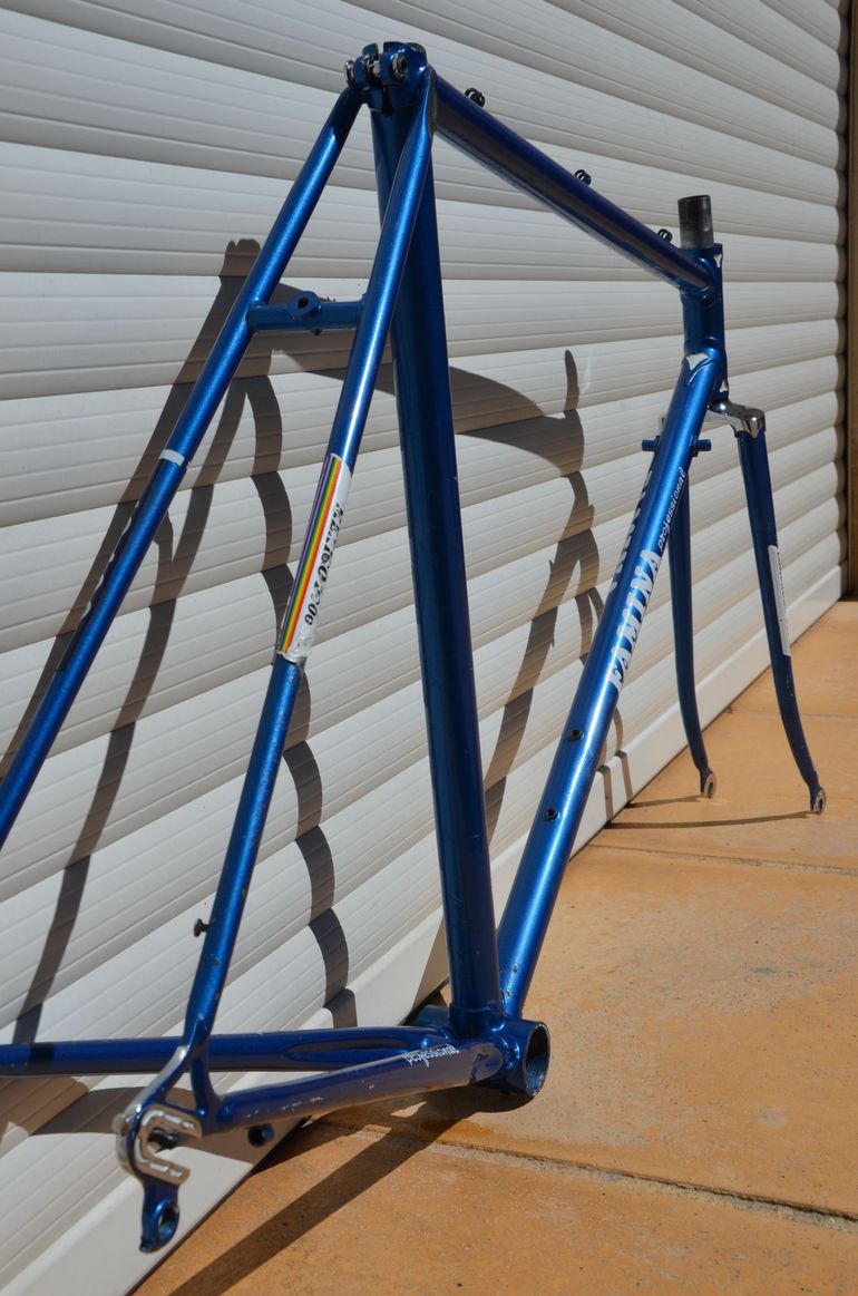 Used Famina Vintage Famina Professional Road Bike Frame And Fork Made From Columbus Aelle Steel Tubing. Frameset 1979 Road & Gravel, Blue — image 14 of 37