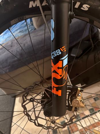 Used Mondraker LEVEL RR 2023 2023 Mountainbike, Purple, 29 — image 3 of 8