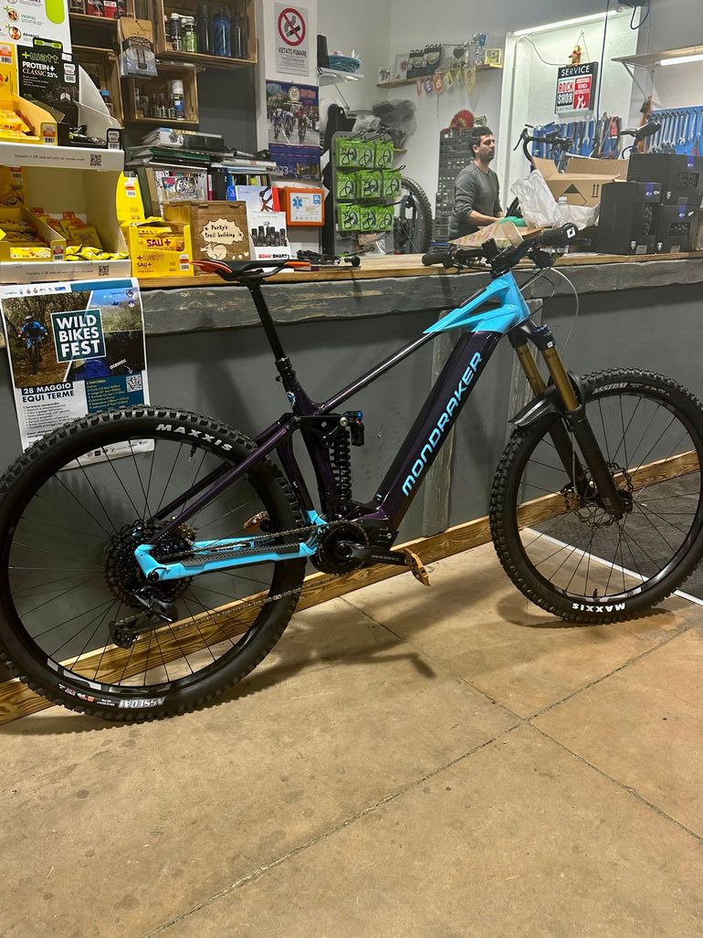 Used Mondraker LEVEL RR 2023 2023 Mountainbike, Purple, 29 — image 1 of 8