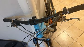 Used Mondraker LEVEL RR 2023 2023 Mountainbike, Purple, 29 — image 6 of 8