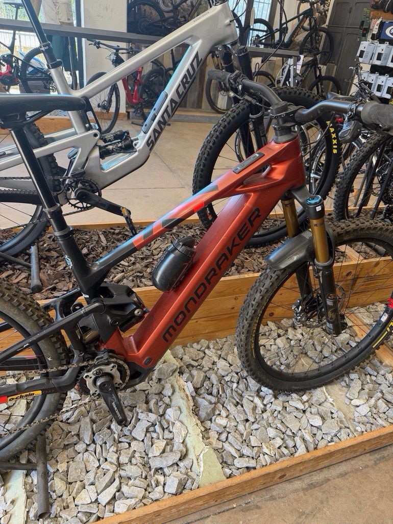 Used Mondraker CRAFTY CARBON RR 2025 2025 Mountainbike, Red, 29 — image 5 of 7