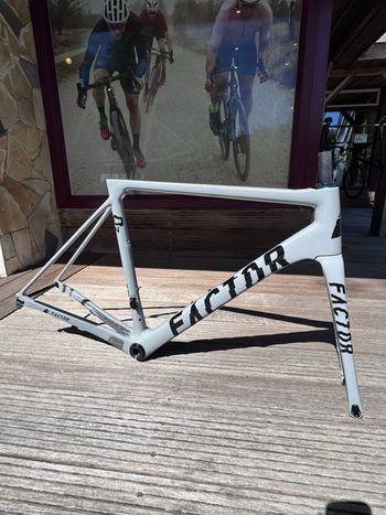 Used Factor O2 Frameset 2025 Road & Gravel, Light Gray — image 3 of 3