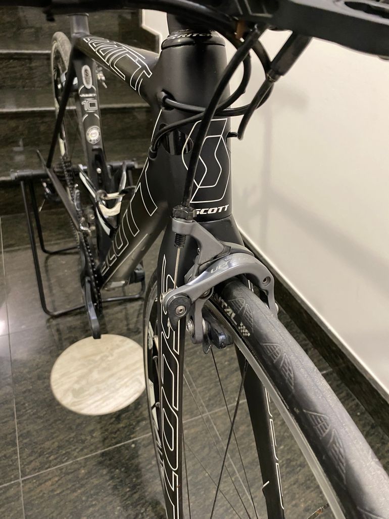 Used Scott SCOTT ADDICT 2017 Road & Gravel, Black — image 2 of 3