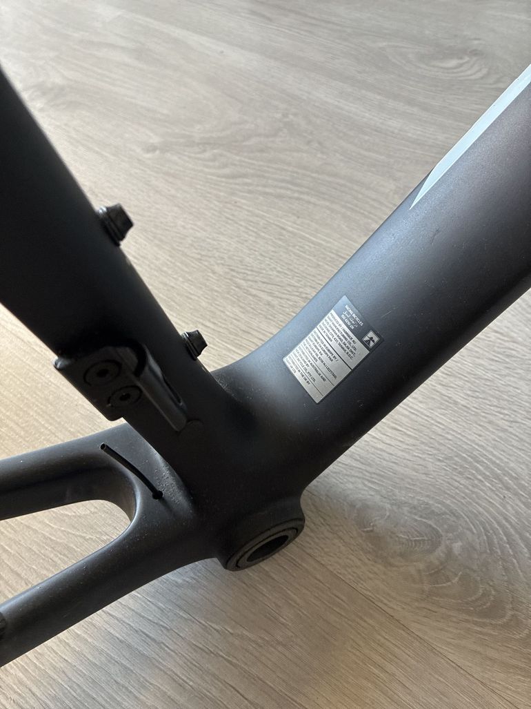 Used Giant TCR Advanced Pro Frameset 2023 Frameset 2023 Road & Gravel, Black — image 6 of 9