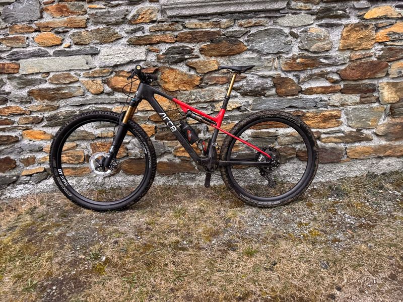 Brugt ARC8 Evolve FS XTR | Fox Factory 2024 2024 Mountainbike — billede 1 af 4