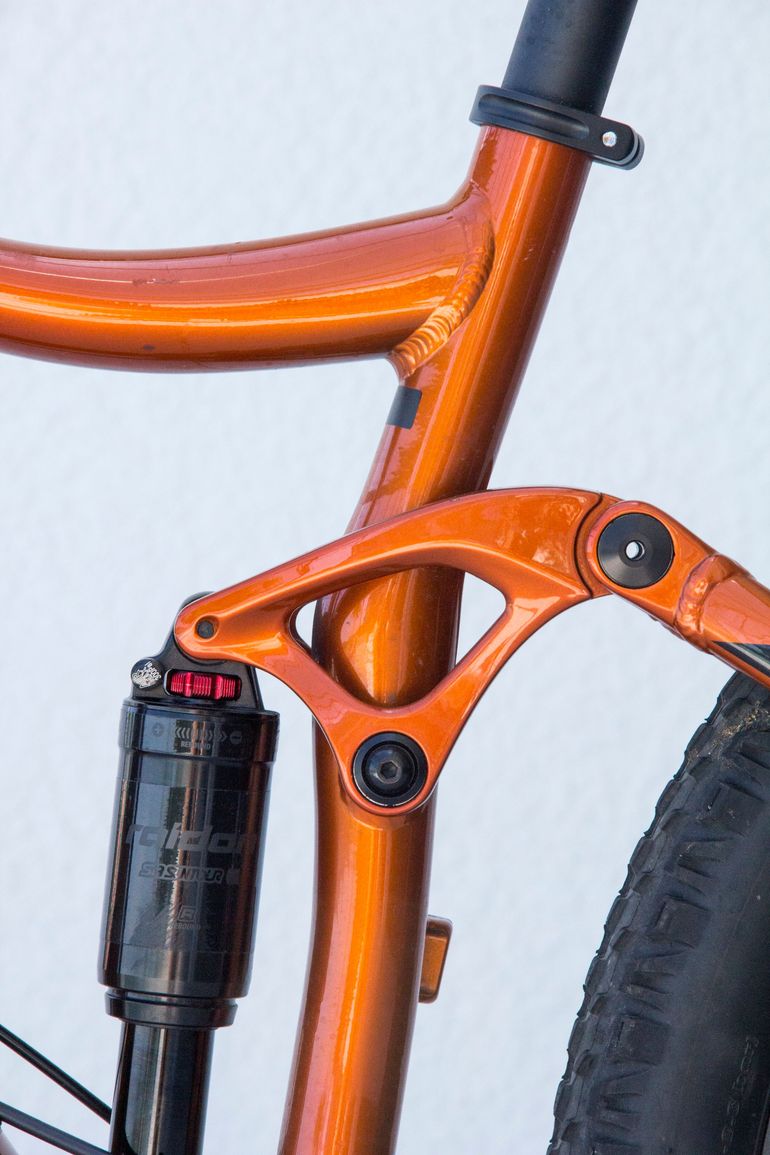 Used Giant Stance 2022 2022 Mountainbike, Orange, 27.5 — image 18 of 29