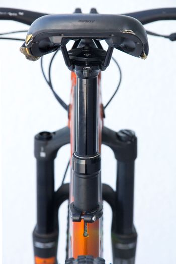 Used Giant Stance 2022 2022 Mountainbike, Orange, 27.5 — image 25 of 29