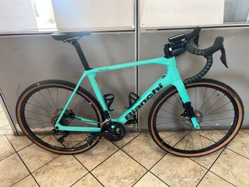 Gebrauchtes Bianchi Impulso Shimano 105 Di2 2024 Road & Gravel