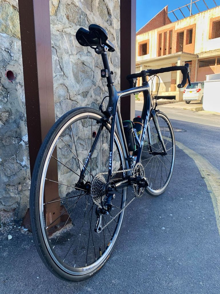 Used Trek Madone 3.1 H2 Compact 2014 2014 Road & Gravel, Black — image 5 of 5