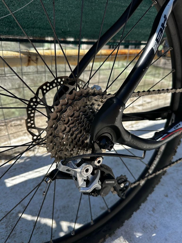 Used BH BH Custom Shimano Deore XT 2014 Mountainbike, Red — image 8 of 9