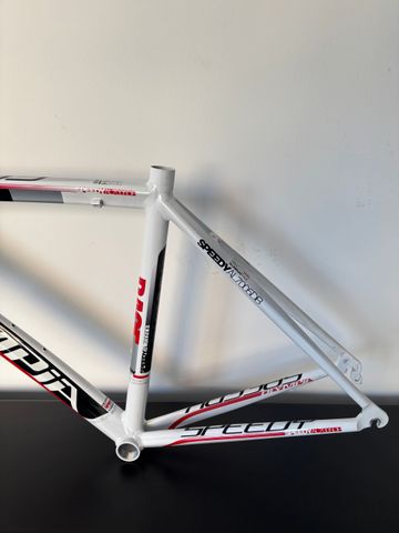 Tweedehands Olympia Speedy Frameset 2023 Road & Gravel