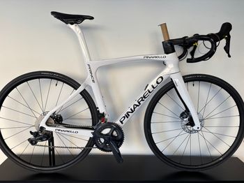 Pinarello, PRINCE ULTEGRA 11S Disc 2023
