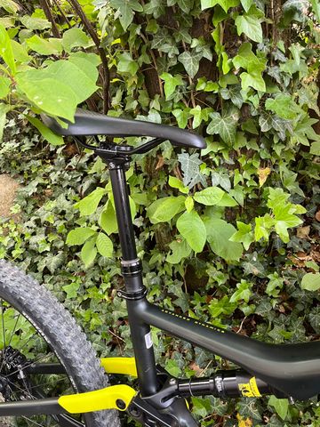 Used Orbea OCCAM H30 2023 2023 Mountainbike, Green, 29 — image 16 of 19