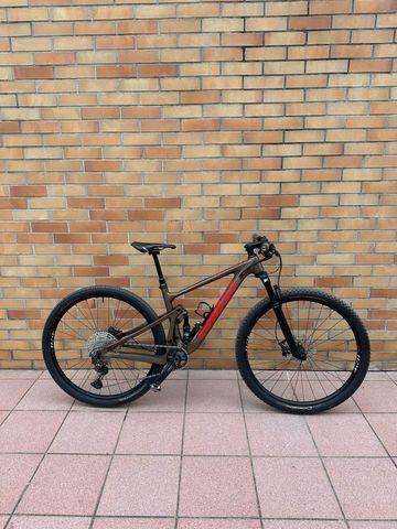 Tweedehands Ghost Lector FS SF Essential 2022 2022 MTB