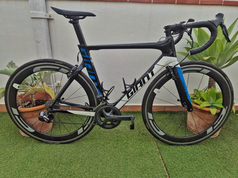 Used Giant Propel Advanced 0 2017 2017 Road & Gravel