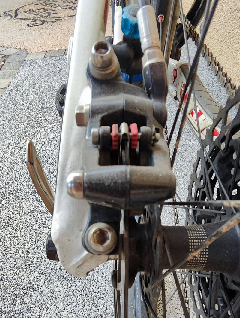 Used Specialised Epic Comp Epic 2020 Mountainbike, White — image 8 of 10