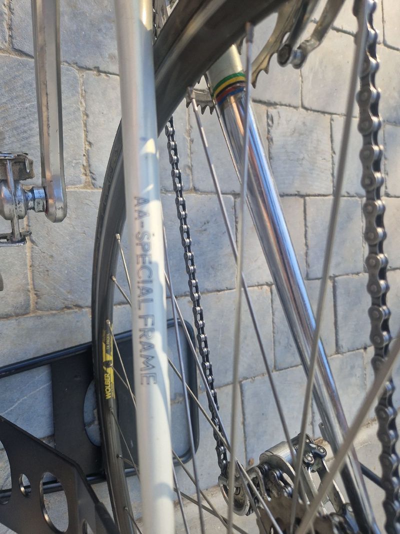 Used Gazelle Custom Campagnolo Super Record 1980 Road & Gravel, White — image 6 of 11
