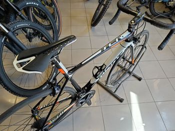 Used Giant TCR Advanced SL 1 2017 2017 Road & Gravel, Schwarz — image 8 of 9