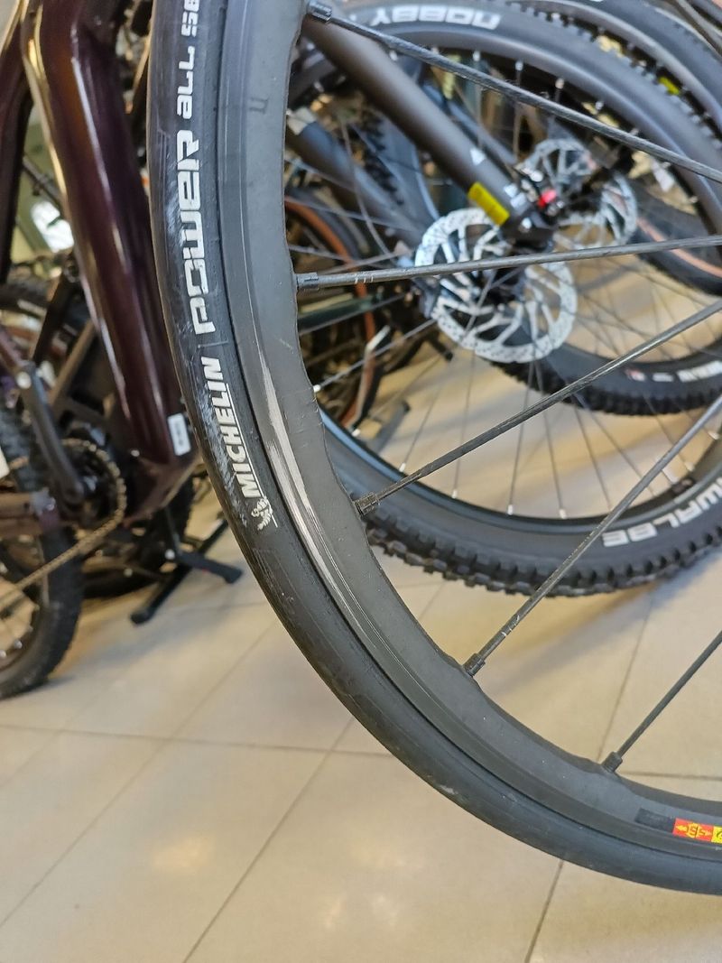 Giant TCR Advanced SL 1 2017 2017 Road & Gravel usato, Nero — immagine 3 di 9