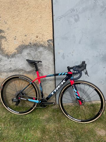 Brugt Trek Boone SRAM Red eTap 2022 Road & Gravel