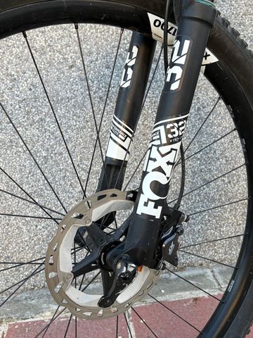 Gebrauchtes Canyon Exceed CF SLX 8 2023 2023 Mountainbike, Schwarz, 29 — Bild 3 von 11
