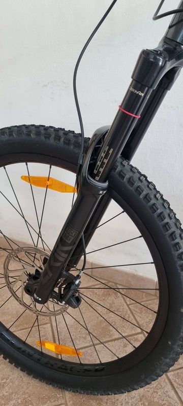 Brugt Trek Slash 8 Gen 5 2023 2023 Mountainbike — billede 9 af 10