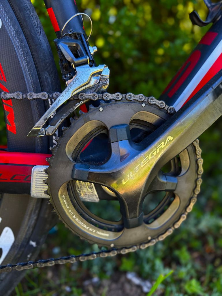 Used Focus Focus Izalco Full Carbon Ultegra 2016 Road & Gravel, Red — image 9 of 13