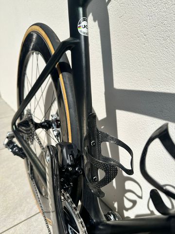 Used Specialized S Works Custom SRAM Red eTap 2022 Road & Gravel, Green — image 5 of 10