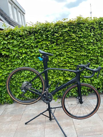 Gebrauchtes Trek Domane SL 6 2021 2021 Road & Gravel, Schwarz — Bild 1 von 4