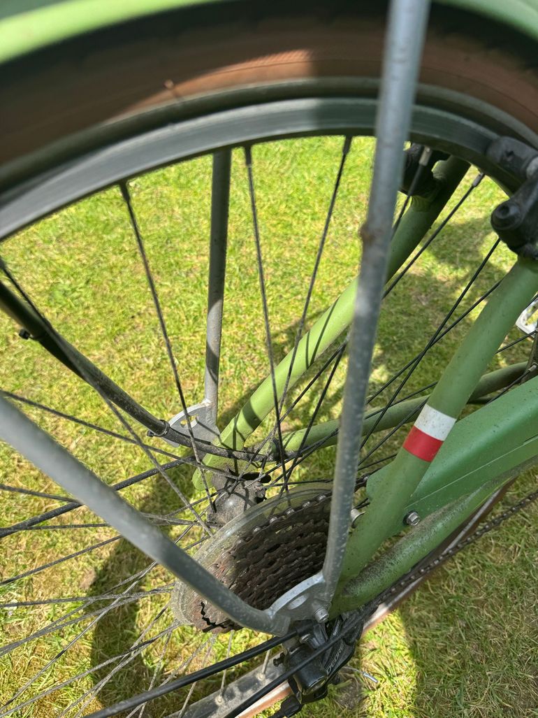 Used Bergrausch Bergrausch Custom Shimano Deore 2015 Urban, Verde — image 27 of 37