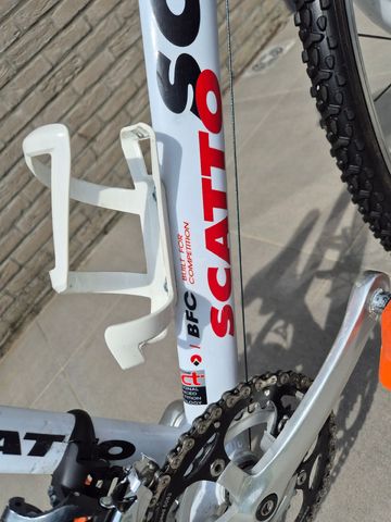 Used Scatto Custom Shimano Altus Youth, White — image 4 of 10