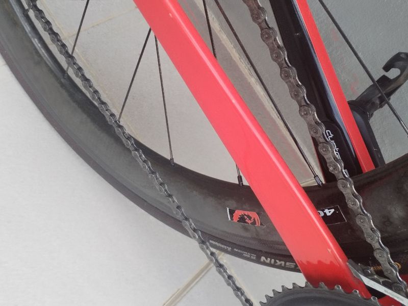 Used Trek Madone 9.0 2018 2018 Road & Gravel, Red — image 8 of 17