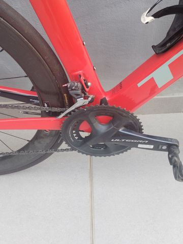 Used Trek Madone 9.0 2018 2018 Road & Gravel, Red — image 3 of 17