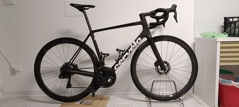 Used Cervélo R5 Dura Ace Di2 2022 2022 Road & Gravel